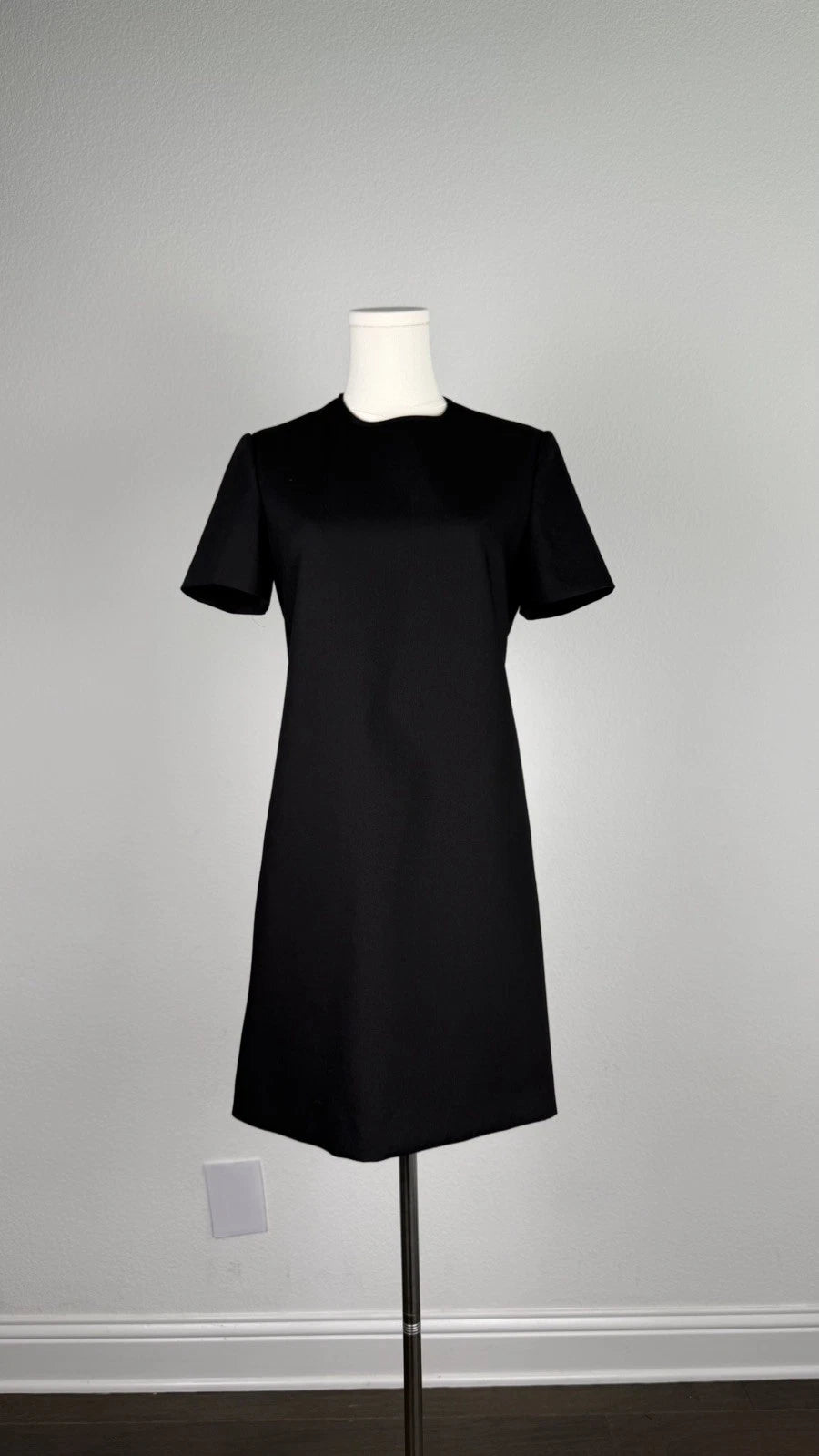ZARA Black Mini Dress Short Sleeve A-Line Crew Neck Size M