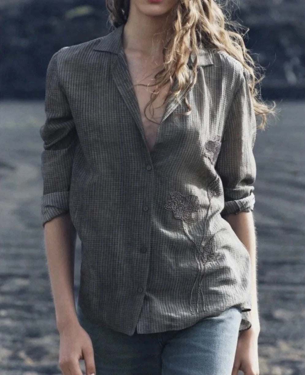 ZARA Women’s Size S Gray Check Collared Button-Up Blouse Beaded 4786/050/802