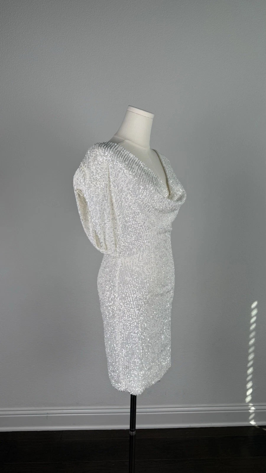 ZARA Sequin Cowl Neck Puff Sleeve Mini Dress White Size XS 4772/358/250
