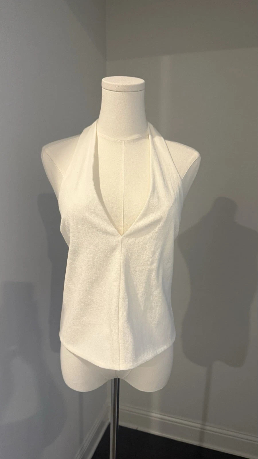 ZARA Women’s Halter Top Size M White Open Back Tie Back NWT 1014/336/250