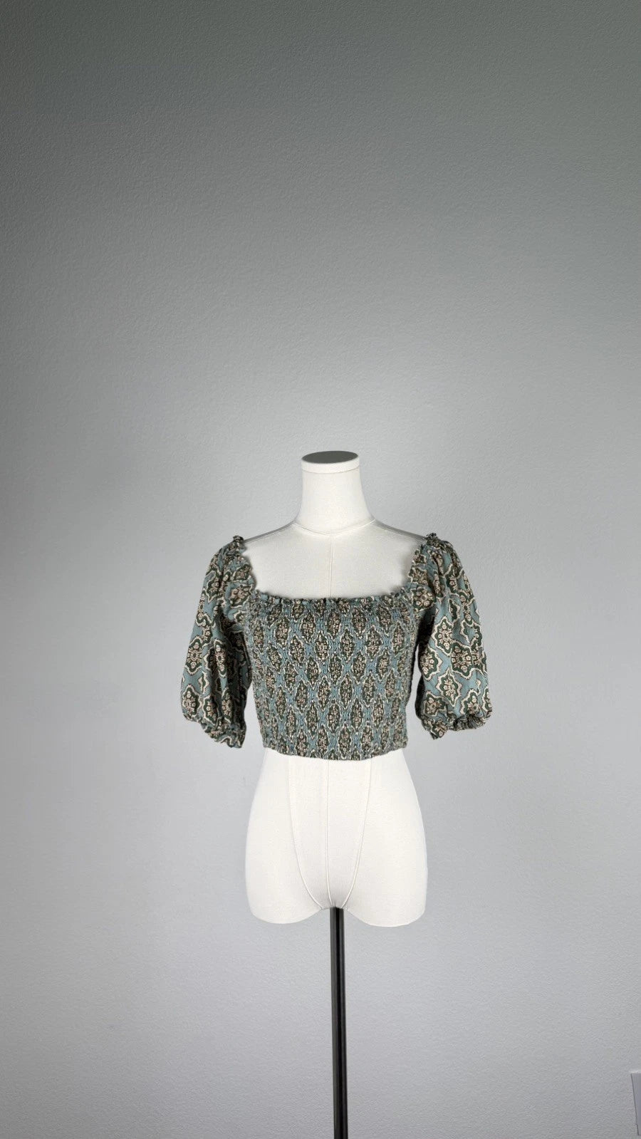 ZARA Women’s Size S Green Floral Print Smocked Crop Top Puff Sleeve Square Neck