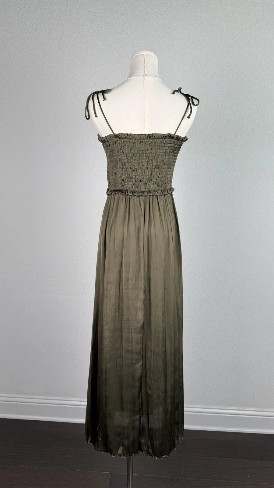 ZARA Women’s Olive Green Smocked Pleated Maxi Dress Tie Straps Size M