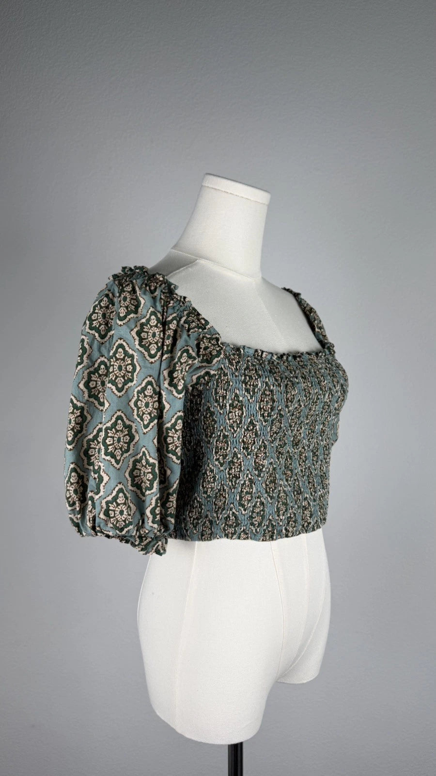 ZARA Women’s Size S Green Floral Print Smocked Crop Top Puff Sleeve Square Neck