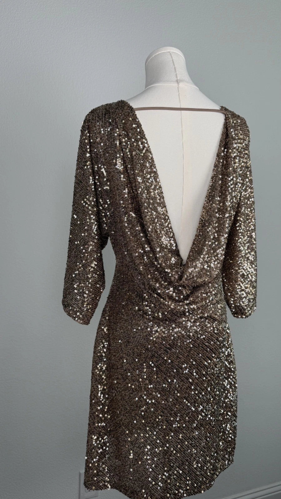 ZARA Women’s Gold Sequin Lined Open Back Mini Shift Dress 3/4 Sleeve Size L