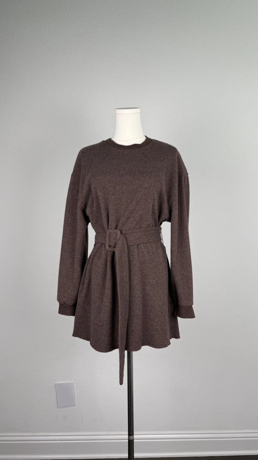 ZARA Women’s Brown Knit Sweater Dress Short Crew Neck Long Sleeve Belted L