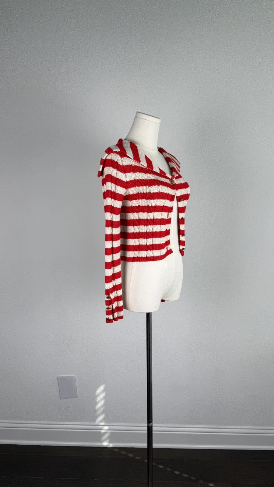 ZARA Women's Red Cream Striped Knit Cardigan XS Wide Collar Button Front NWOT