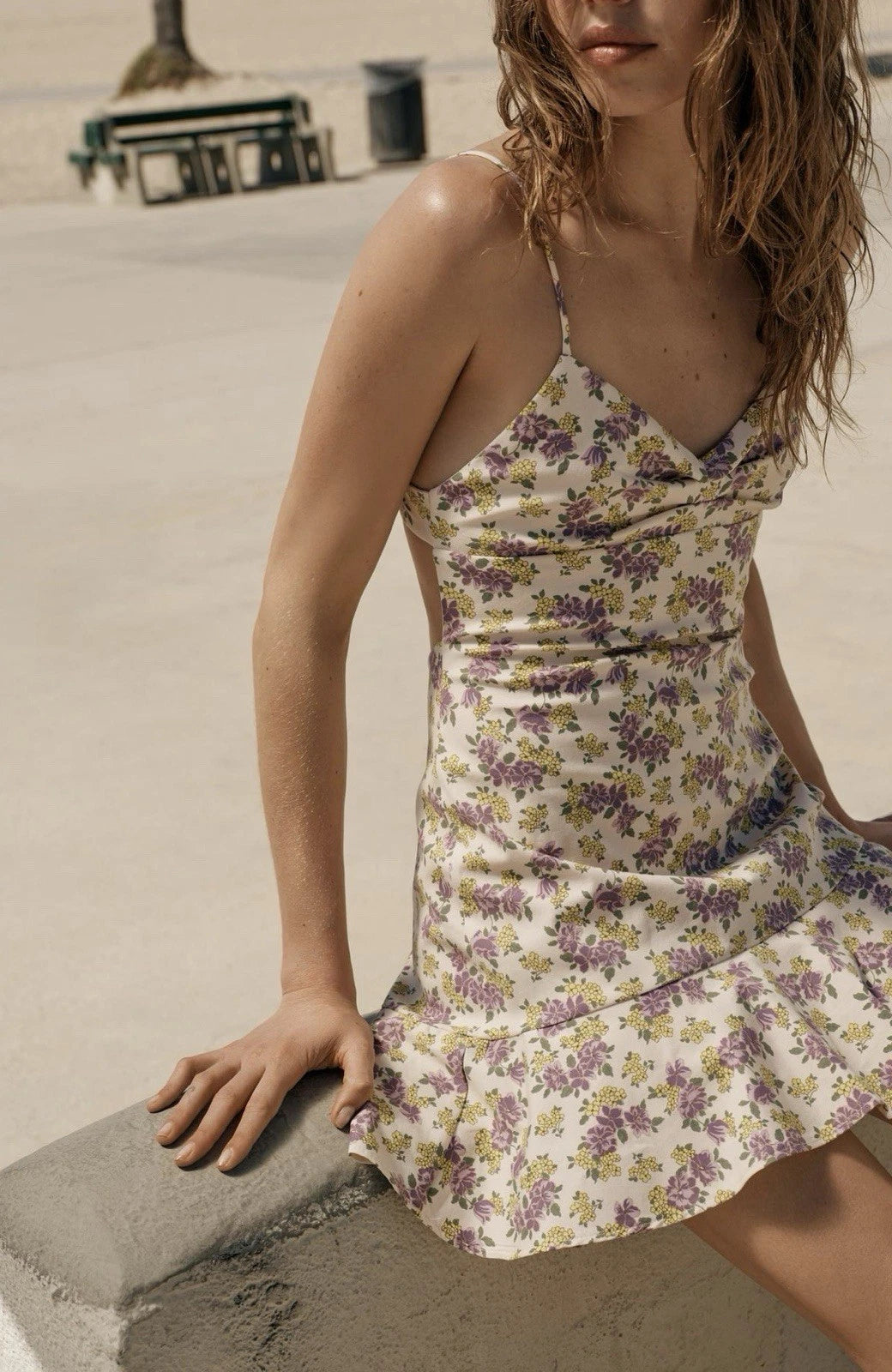 ZARA Floral Satin Slip Mini Dress V-Neck Open Back Cut-Out Size S 3152/326/668
