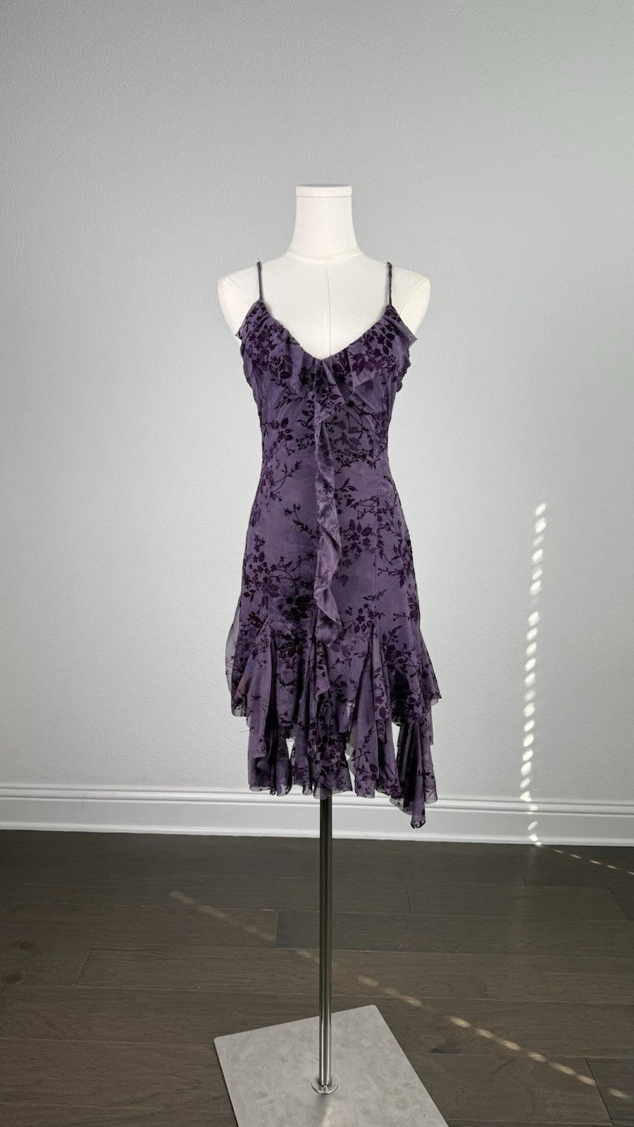 ZARA Purple Floral Ruffle Mesh Midi Dress V-Neck Lined Stretch Zip Size M